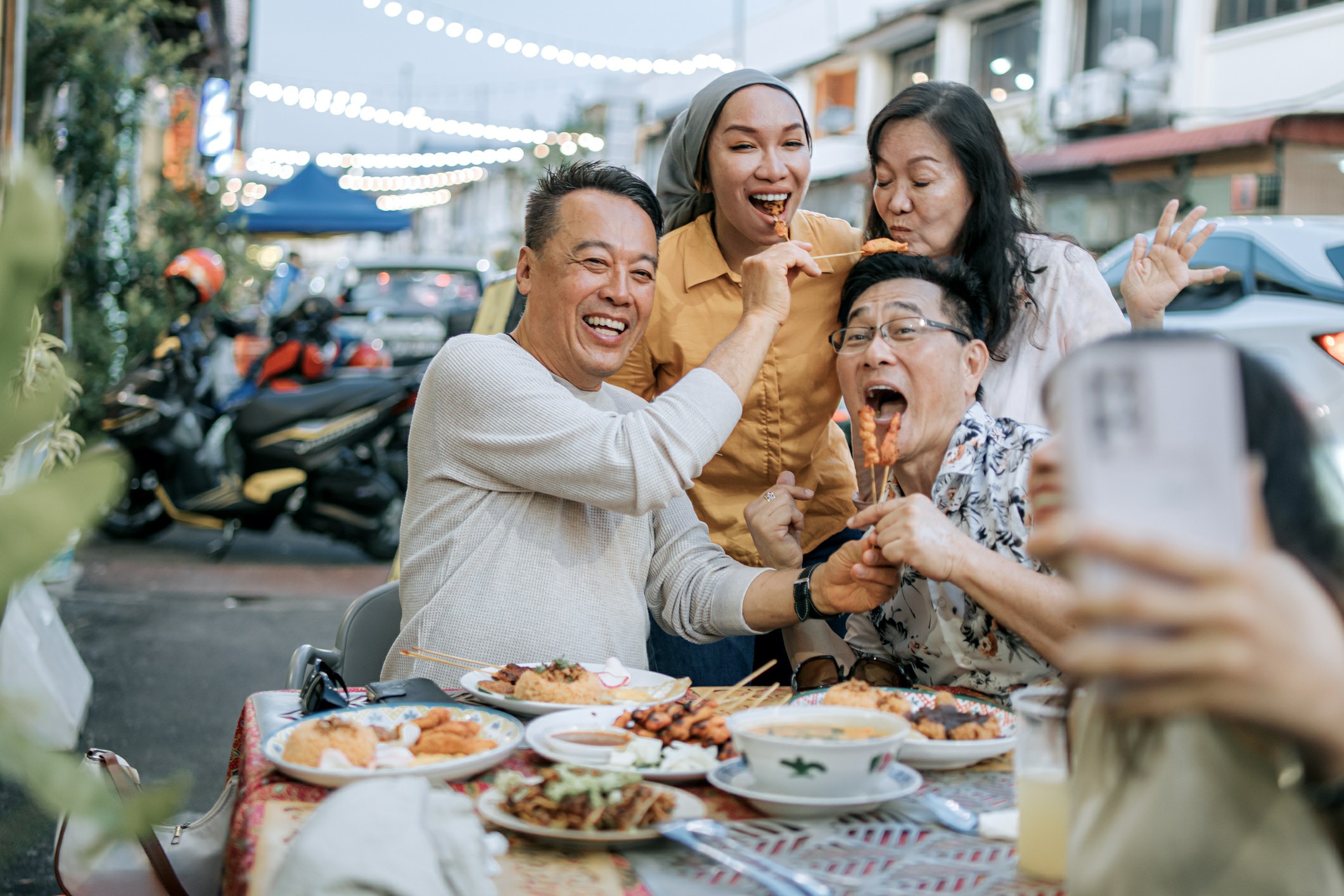 Familiarising Yourself with Malaysian Culture and Customs Familiarising Yourself with Malaysian Culture and Customs; Moving from Melbourne to Kuala Lumpur